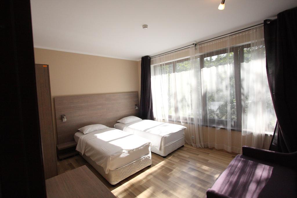 Studio Apartcity Brasov Ngoại thất bức ảnh