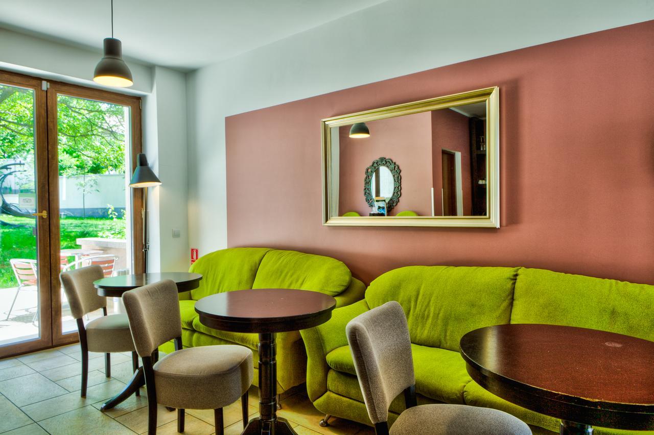 Studio Apartcity Brasov Ngoại thất bức ảnh